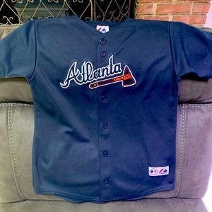 Atlanta Braves navy blue jersey (no number)